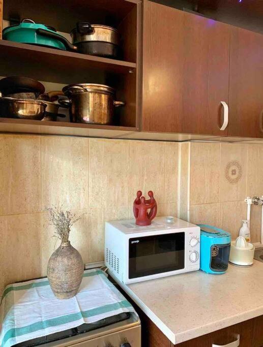 Central Apartment Muncii Area Netflix Bukarest Exterior foto