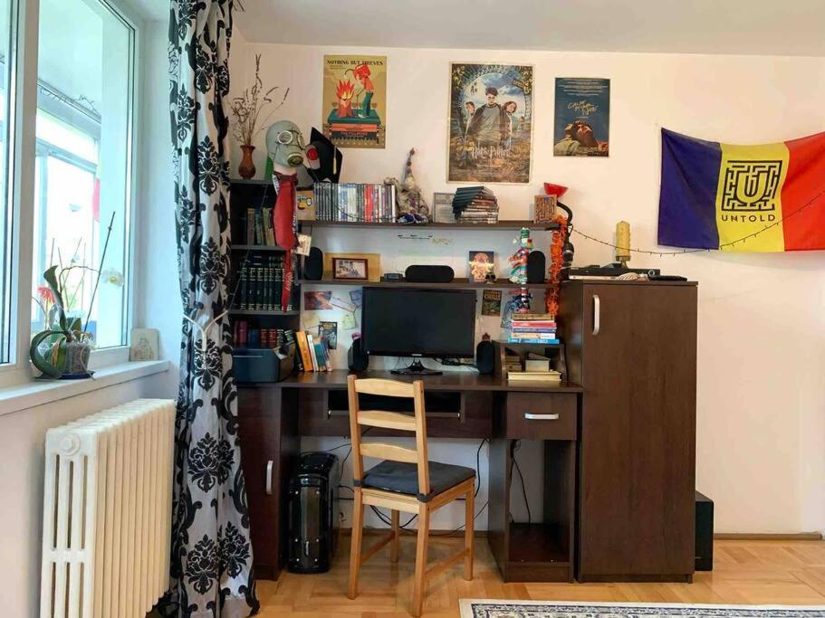 Central Apartment Muncii Area Netflix Bukarest Exterior foto